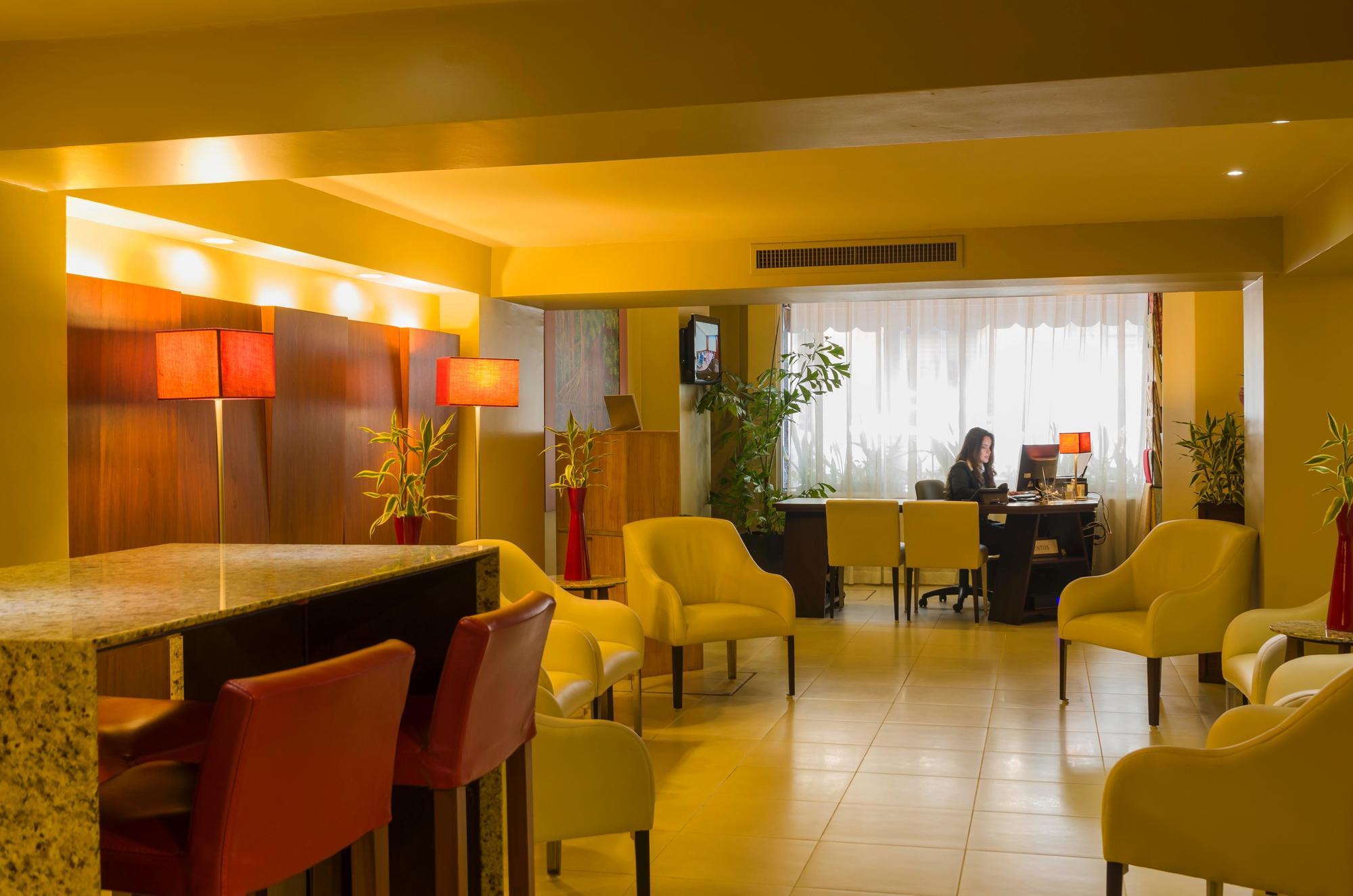 Hotel Palace Guayaquil Exteriör bild